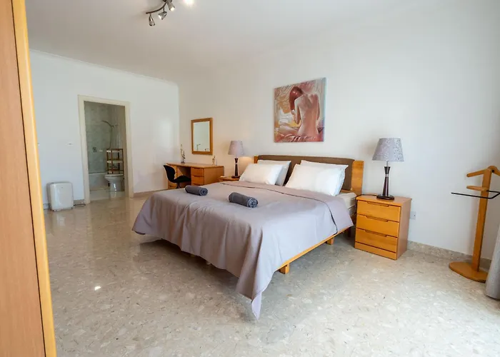 Breathtaking Blue - Coastal Bliss * Sliema